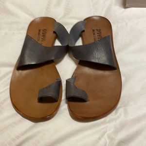 New Womens sandals